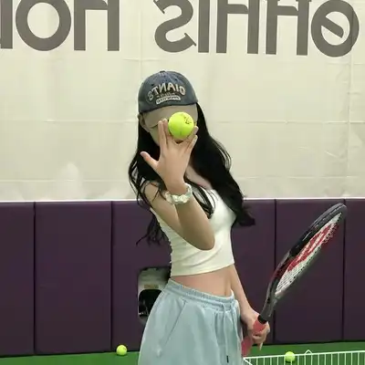 曾彤